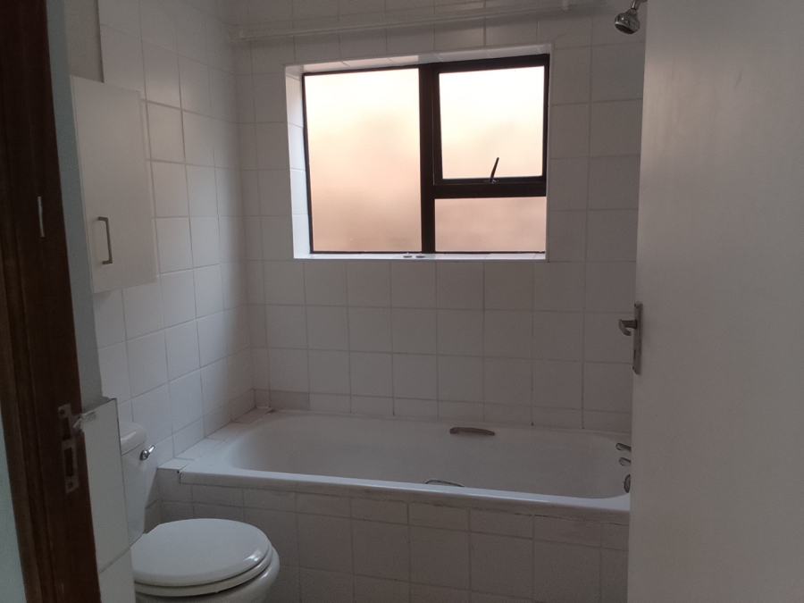 To Let 2 Bedroom Property for Rent in George South Western Cape